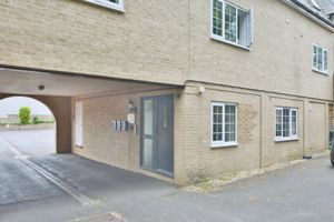 Communal entrance- click for photo gallery